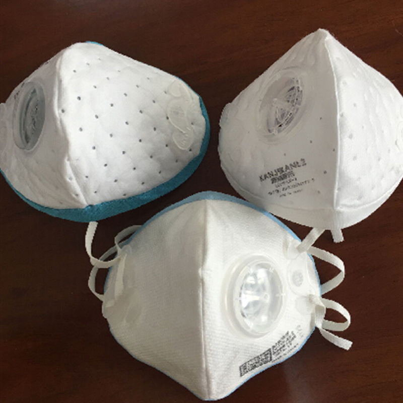 全自動(dòng)支架口罩一體機(jī)HD-0525 全自動(dòng)支架口罩一體機(jī)HD-0525