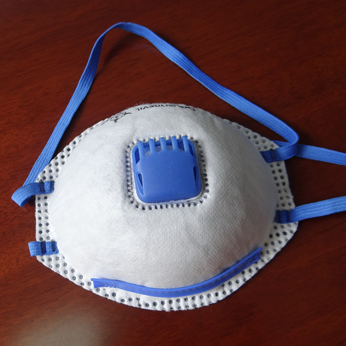 轉(zhuǎn)盤(pán)式鼻梁耳帶機(jī)HD-11709 轉(zhuǎn)盤(pán)式鼻梁耳帶機(jī)HD-11709