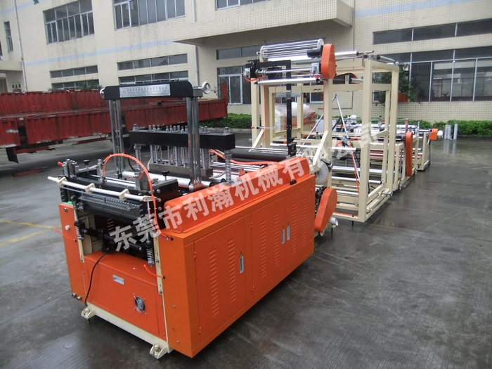 <a href='http://m.aolans.com/xingyezixun/11.html' target='1' style='font-size:14px; font-weight:bold; color:#ff0000;'>無紡布制袋機</a>